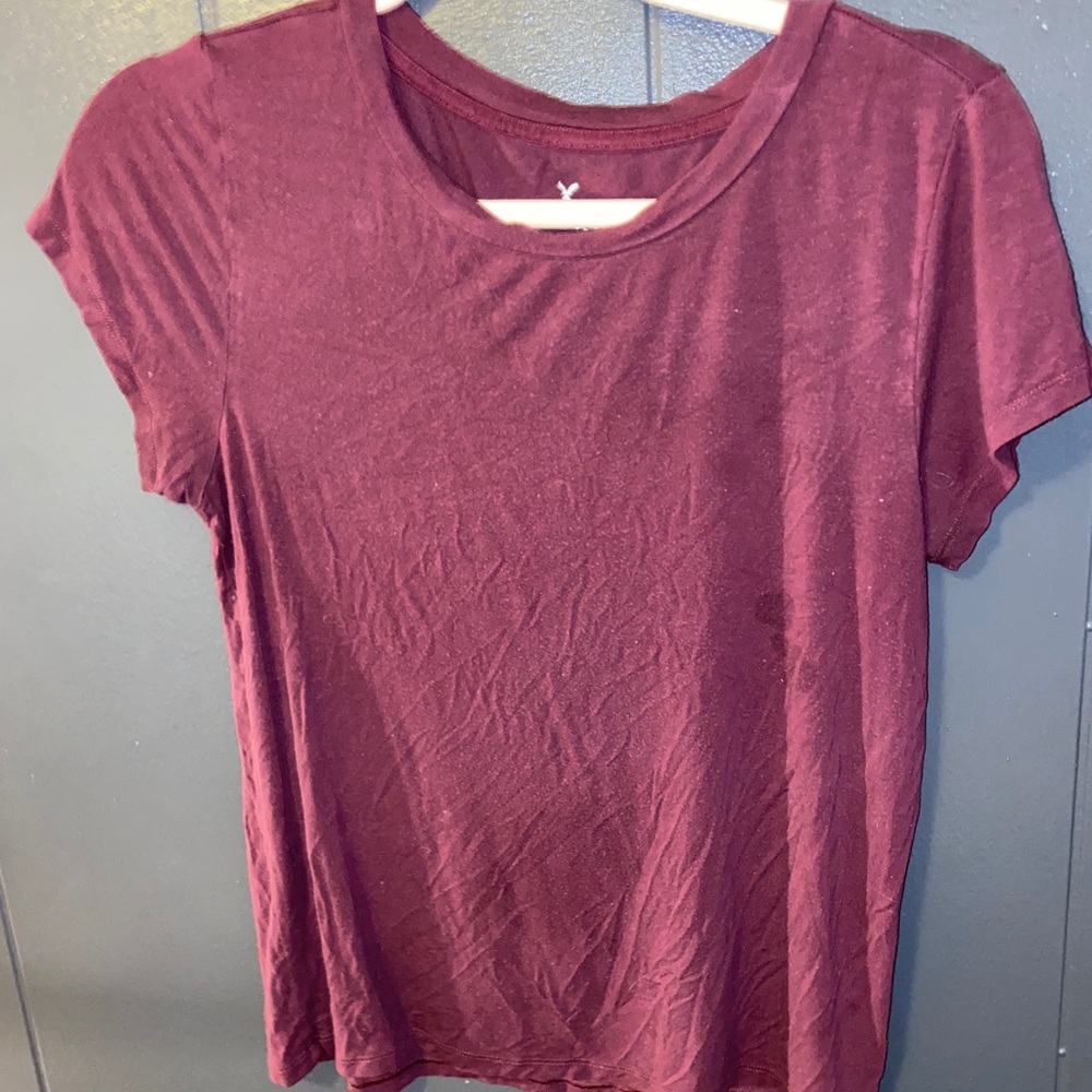 AEO Soft & Sexy Tee. Maroon. Size M
